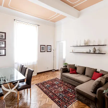 Molinari House Lux - Elegante In Centro - Free Ztl Apartmán